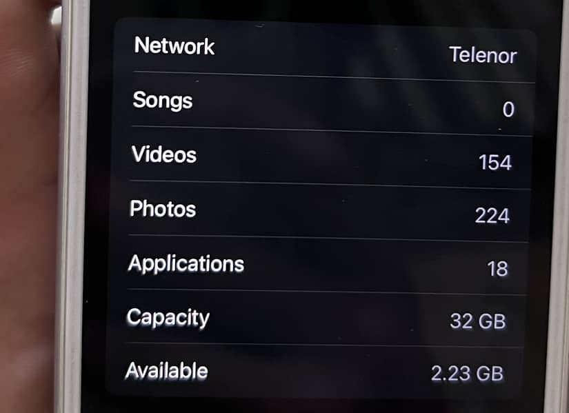 Apple iPhone 7 3