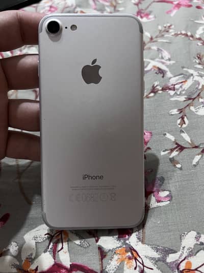 Apple iPhone 7