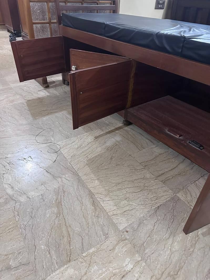 Multifunctional Bed and Drawer 3