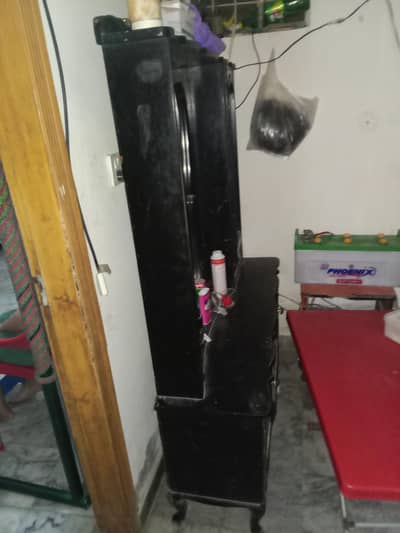 drasing table