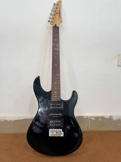 Guitar for sale in excellent condition