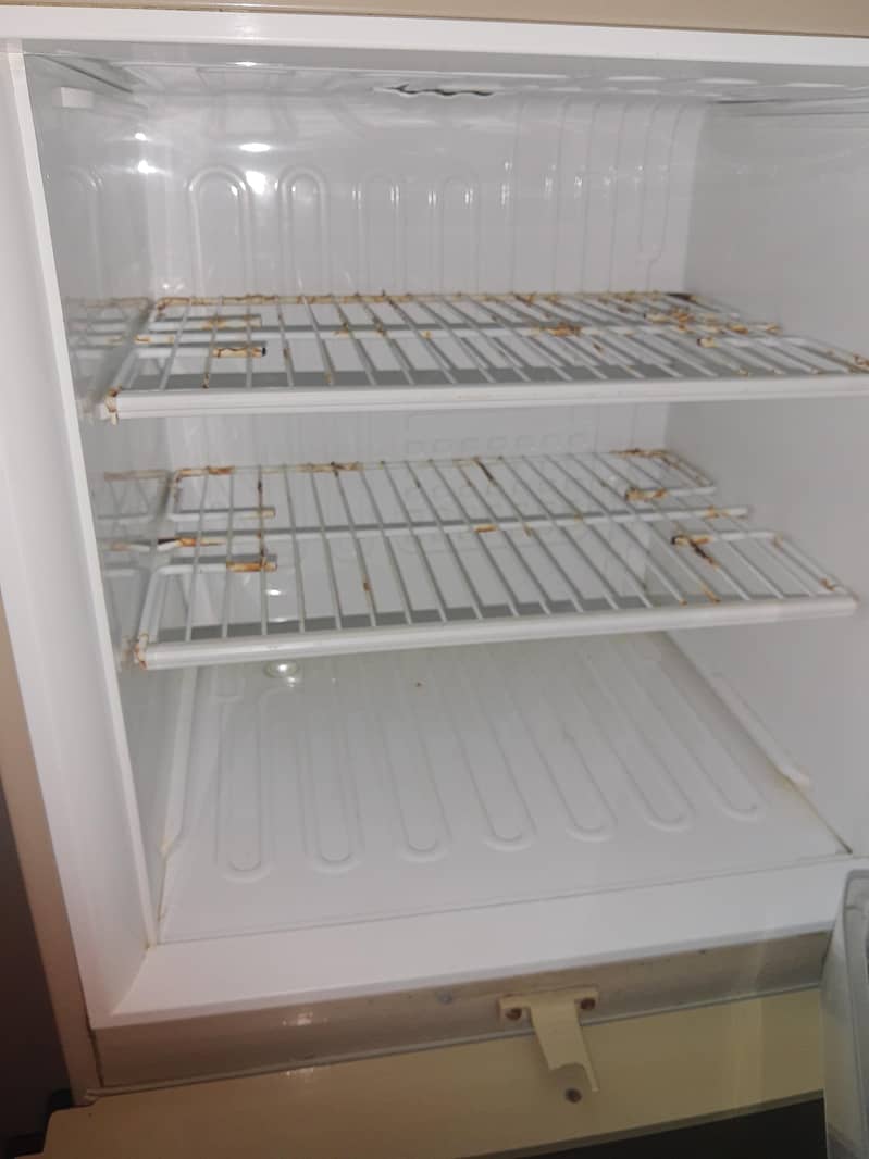 PEL REFRIGERATOR 5