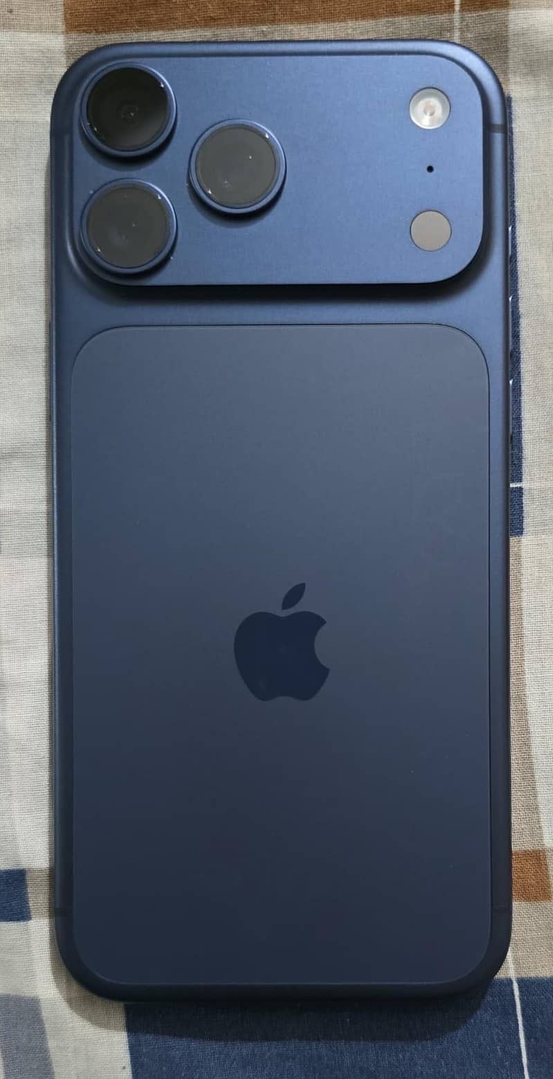 Iphone 17 pro max 5