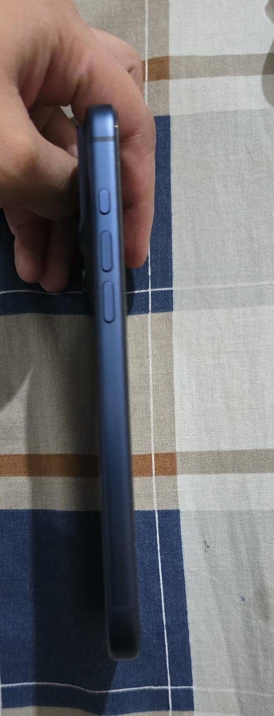 Iphone 17 pro max 6