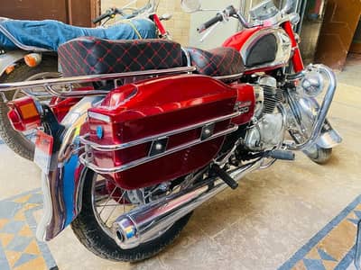Honda bike CD 200 CC Road master