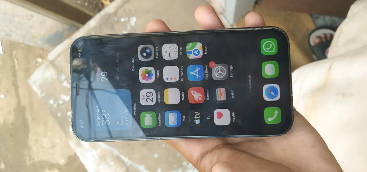 Apple iPhone 12 1