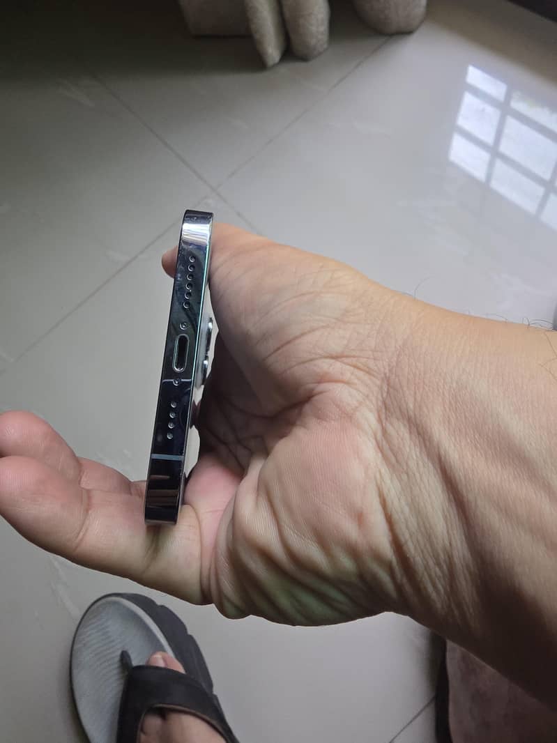 91% BH: Apple iPhone 13 Pro Max 3