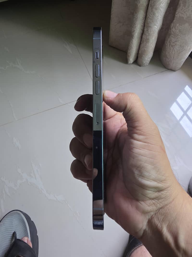 91% BH: Apple iPhone 13 Pro Max 4