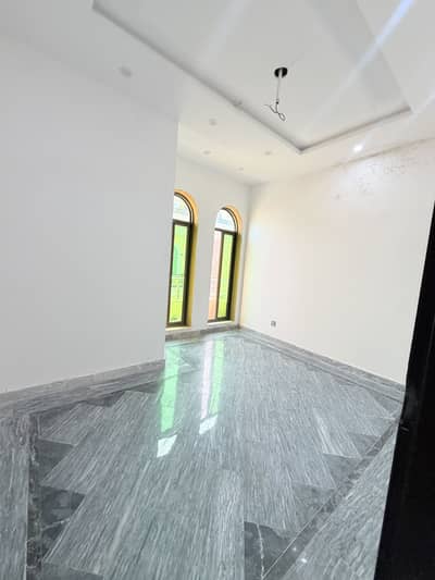 10 marla neat and clean lower portion for rent 0333.3333506