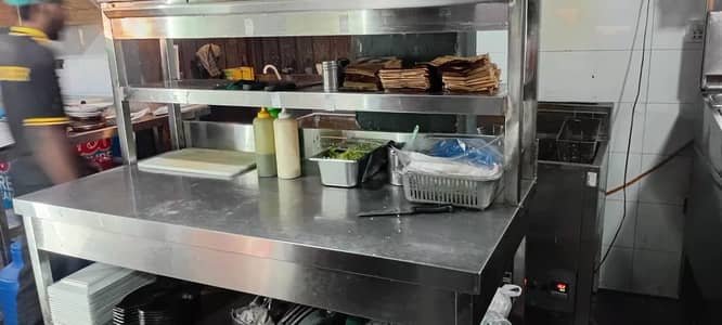 Fast food ka train helper chaye hai