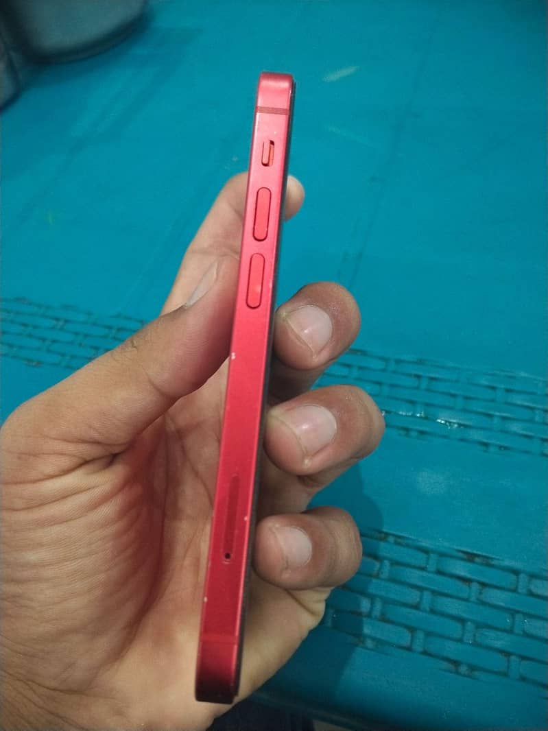 Apple iPhone 12 mini 0