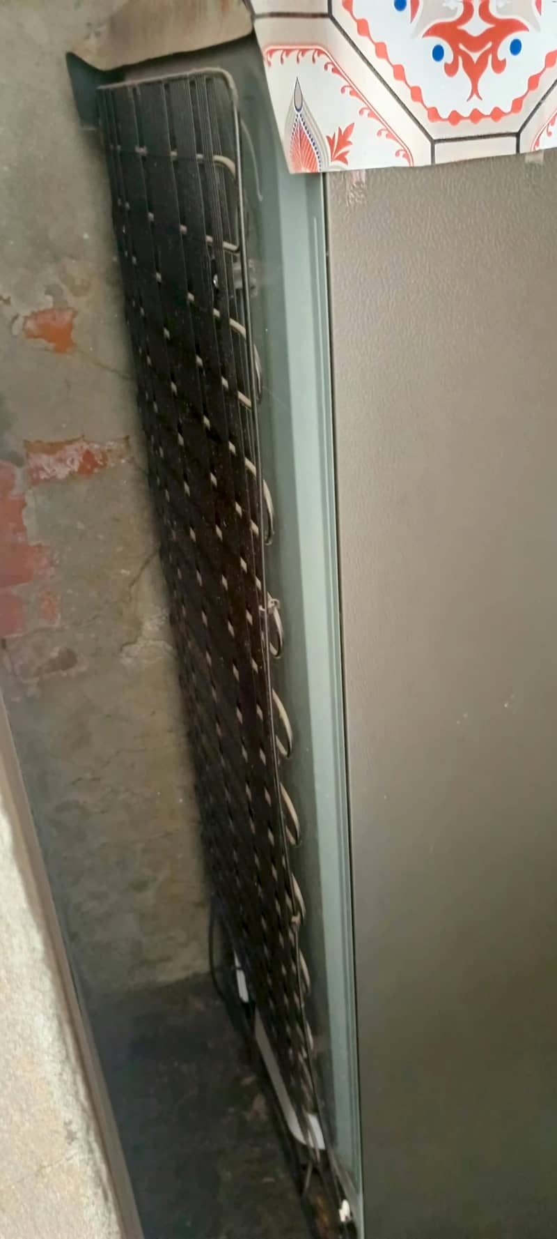 Refrigerator Medium size 3