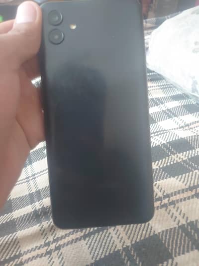 Samsung Mobile A04
