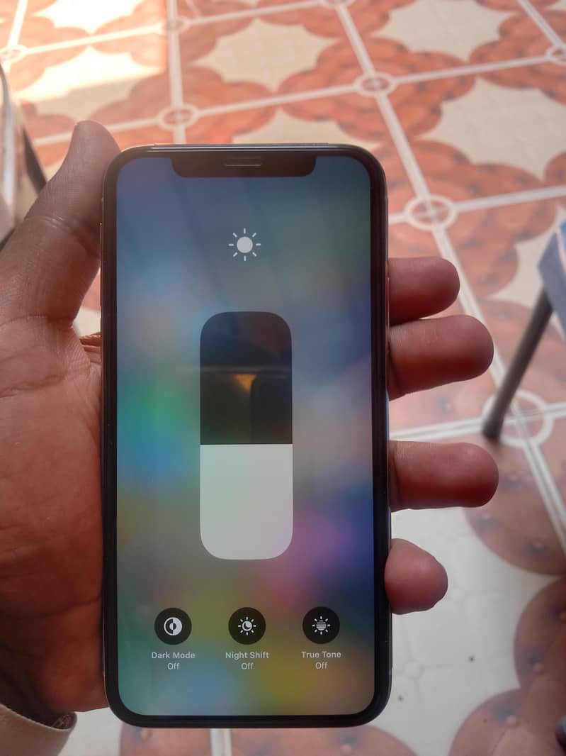 Apple iPhone X 3