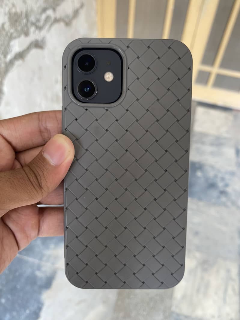 Apple iPhone 12 8