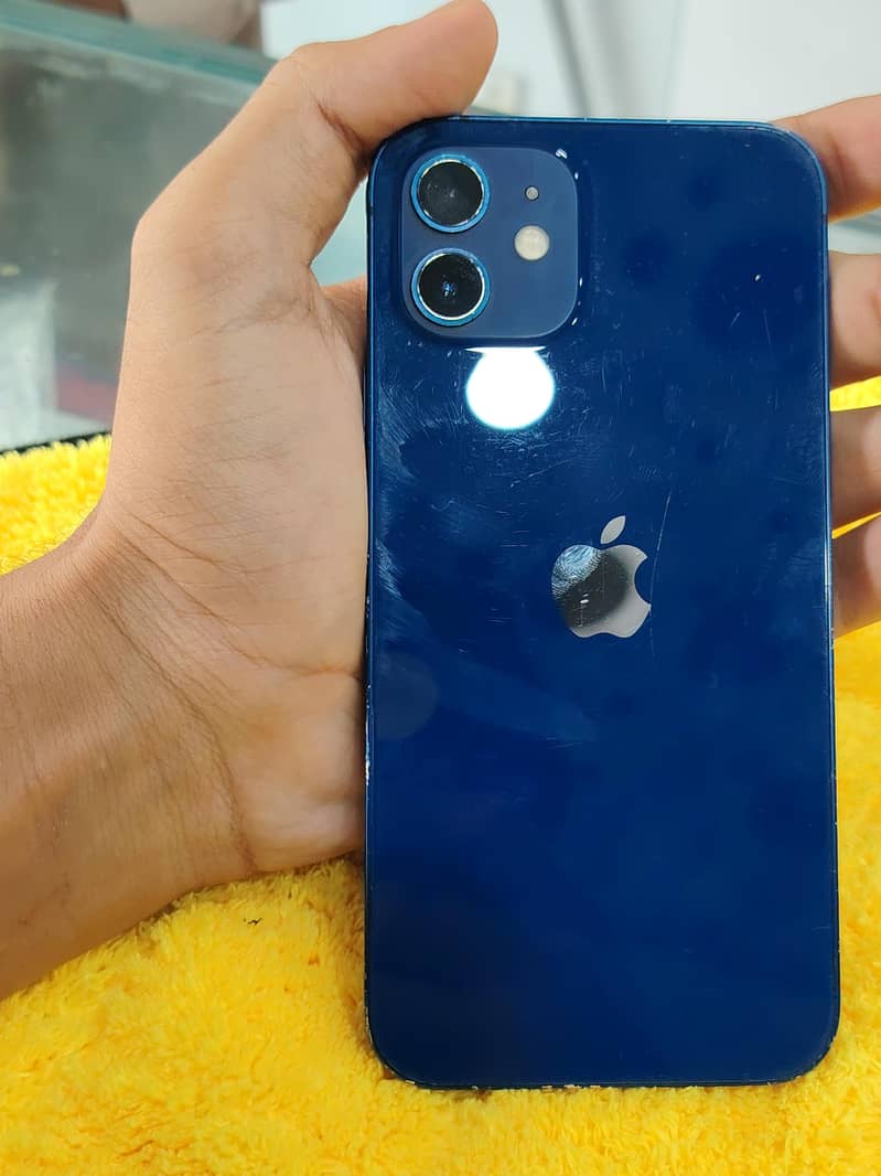 Apple iPhone 12 0