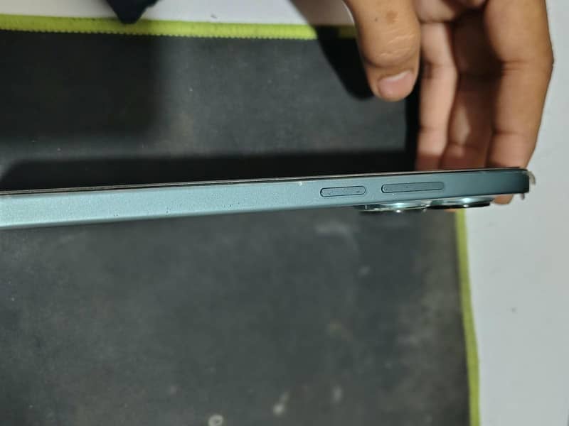 Xiaomi Redmi Note 13 Pro 0