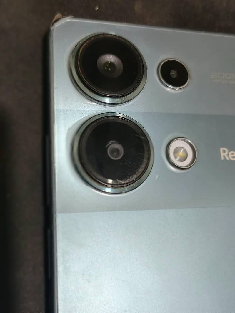 Xiaomi Redmi Note 13 Pro 1