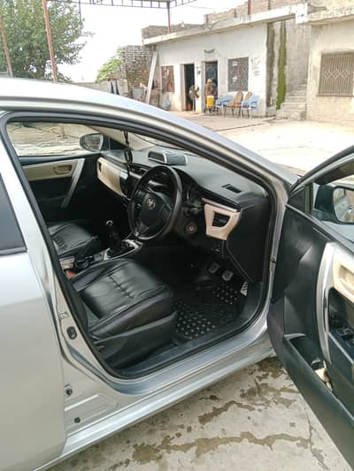 Toyota Corolla GLI 2015