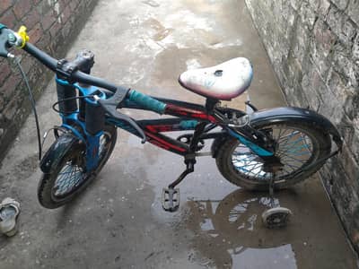 16 namber cycle Kam koi Nahi Hona ok he Har cheez 5 se 12 ka bacha tak