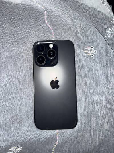 Apple iPhone 16 Pro