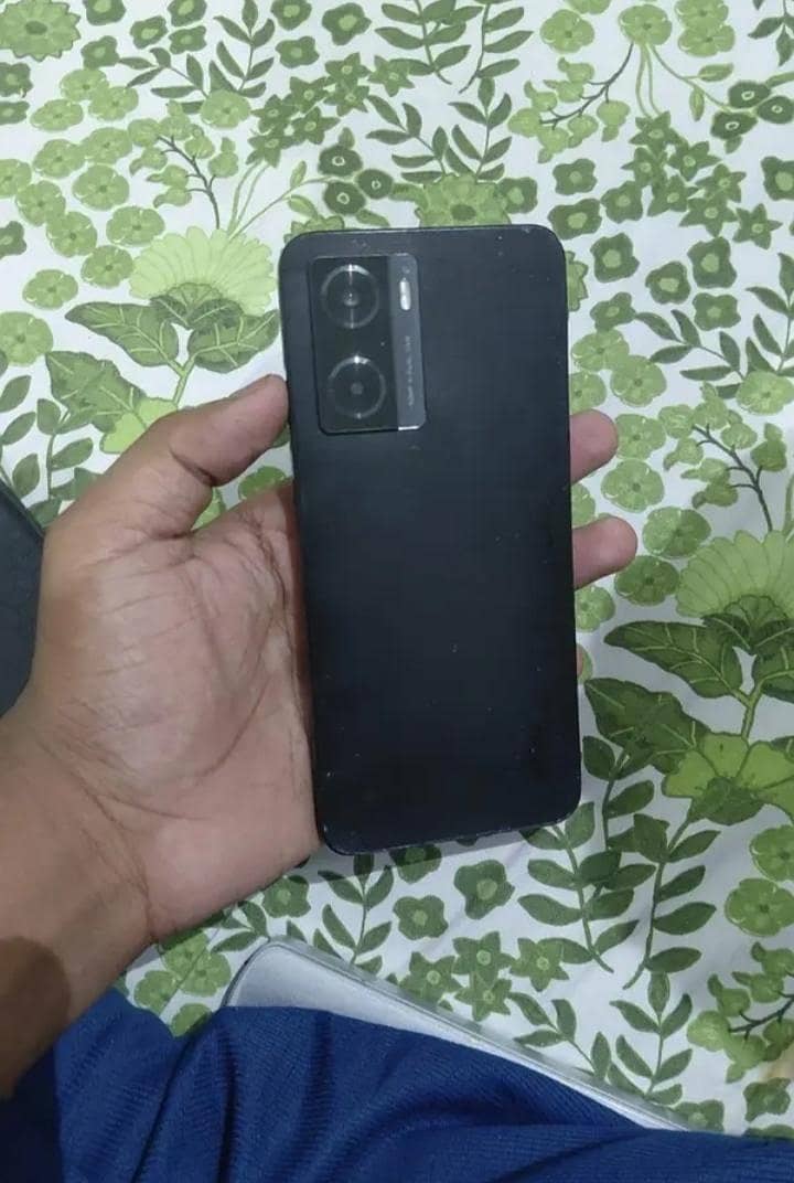 OPPO A77s 4