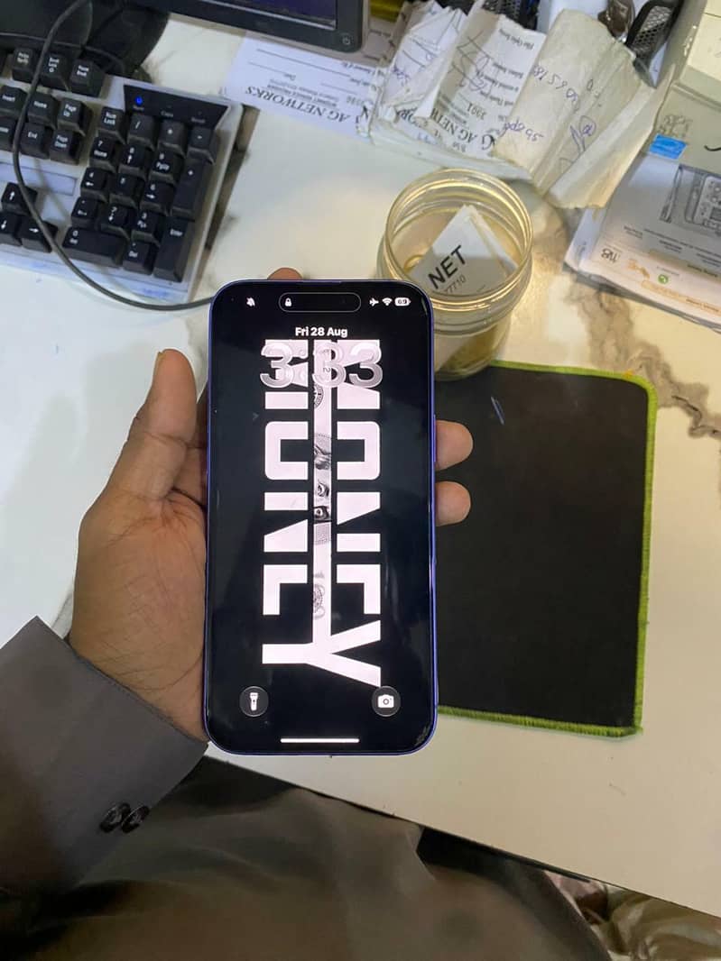 iphone 16 plus jv 3