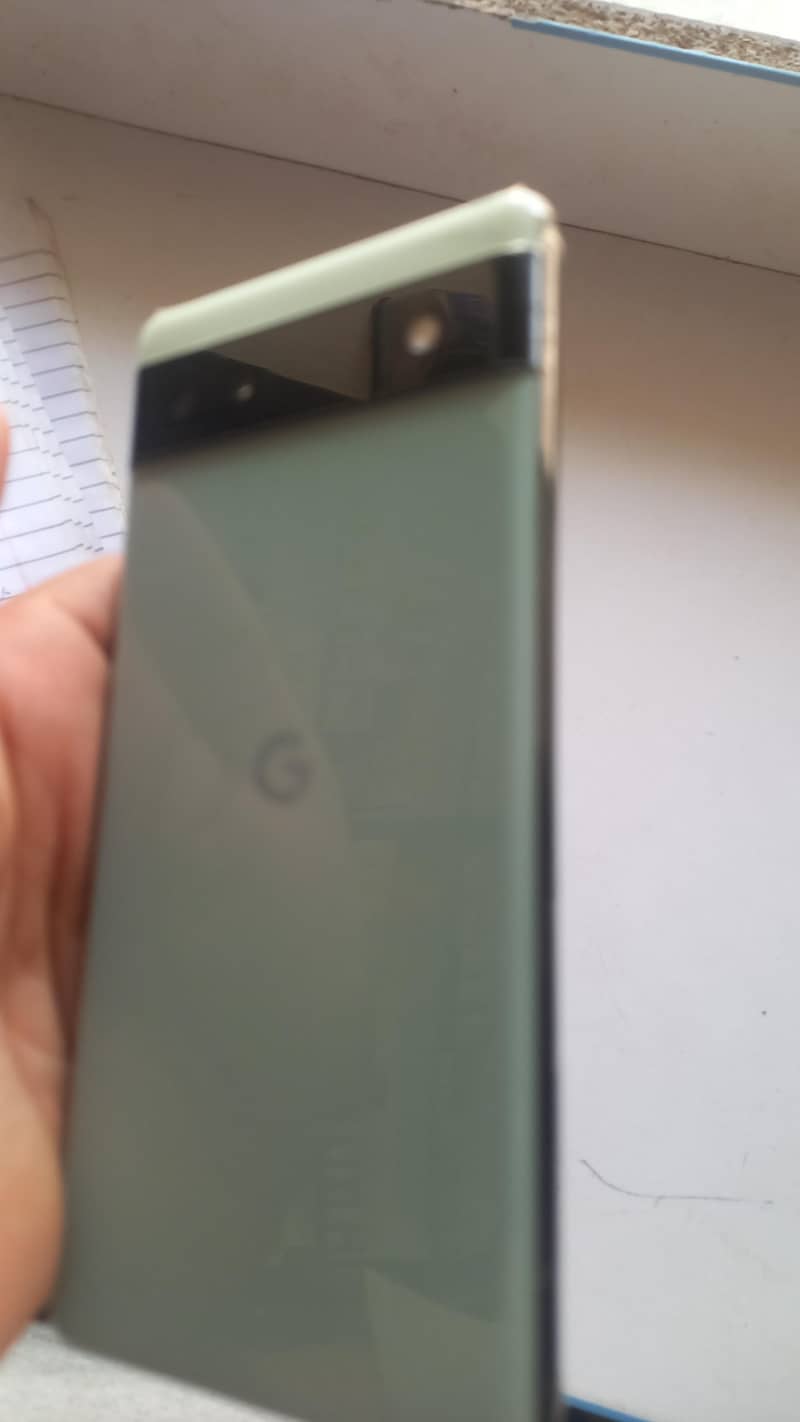 Google Pixel 6a 1