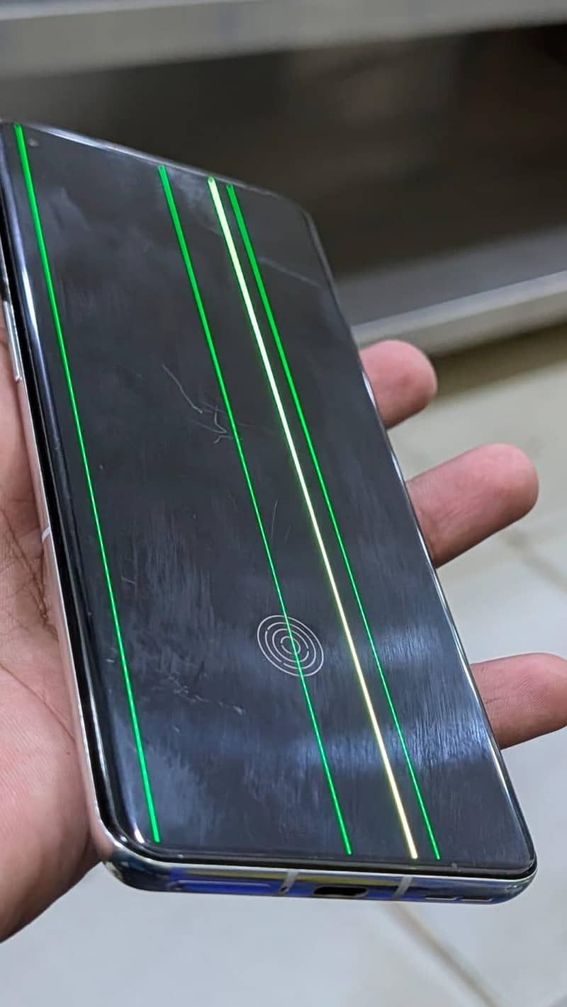 One Plus 10 Pro Panda edition 8