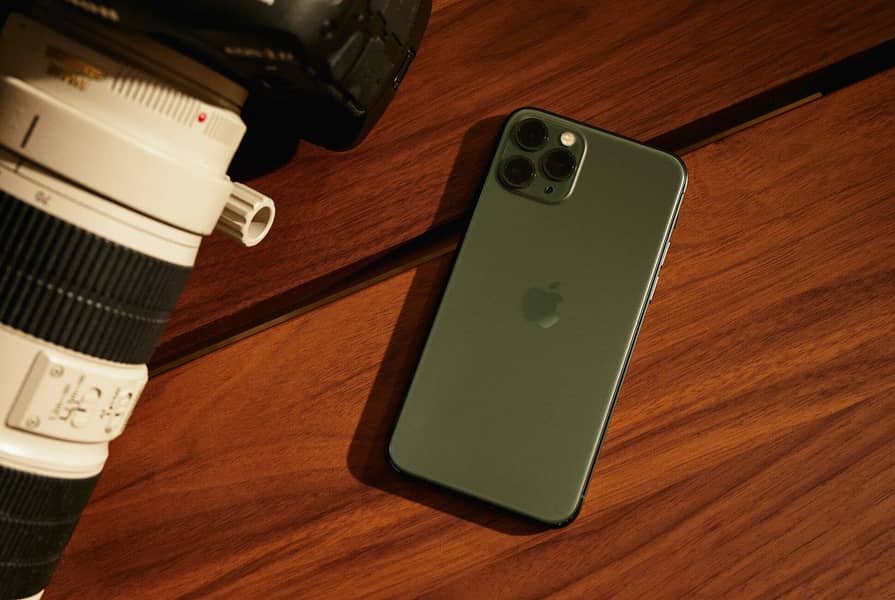 Apple iPhone 11 Pro 0