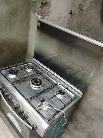 Brand New 5 Burner Gas Stove with Oven & Microwave – Saudi Imported