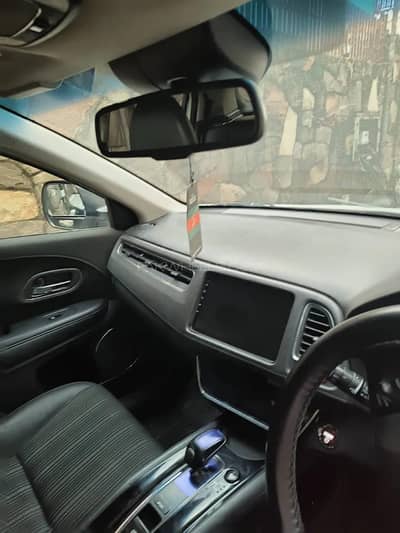 Honda Vezel 2016