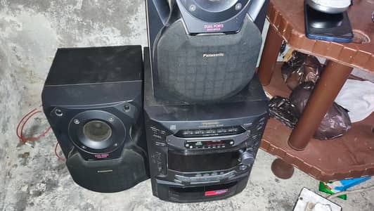 panasonic Bluetooth amplifier with speakers