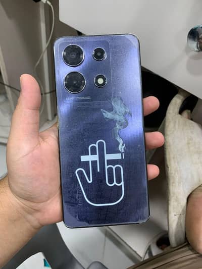 Infinix Note 30