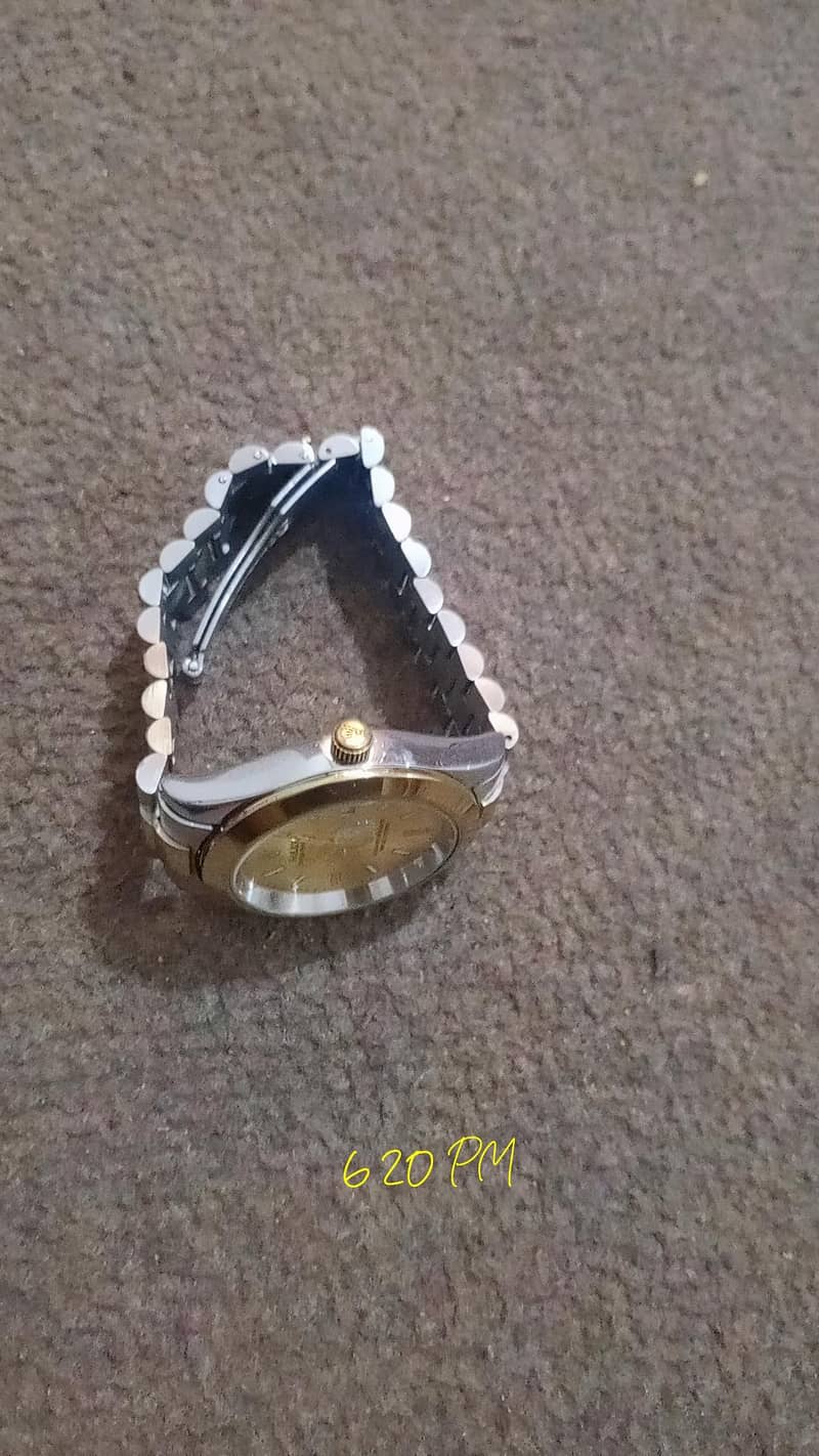 watch 0