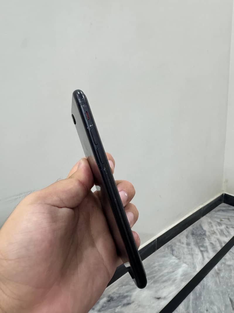 Apple iPhone SE 1