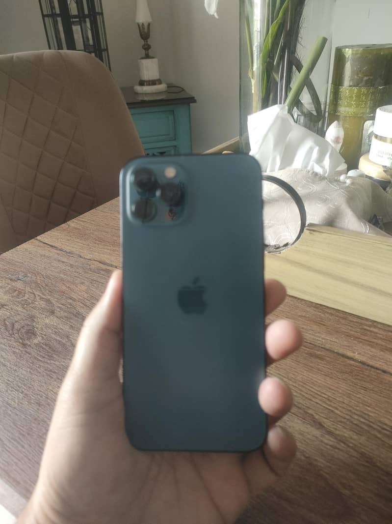 Apple iPhone 12 Pro 2