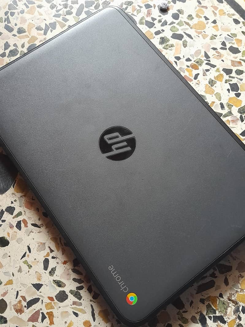 Chrome book 0
