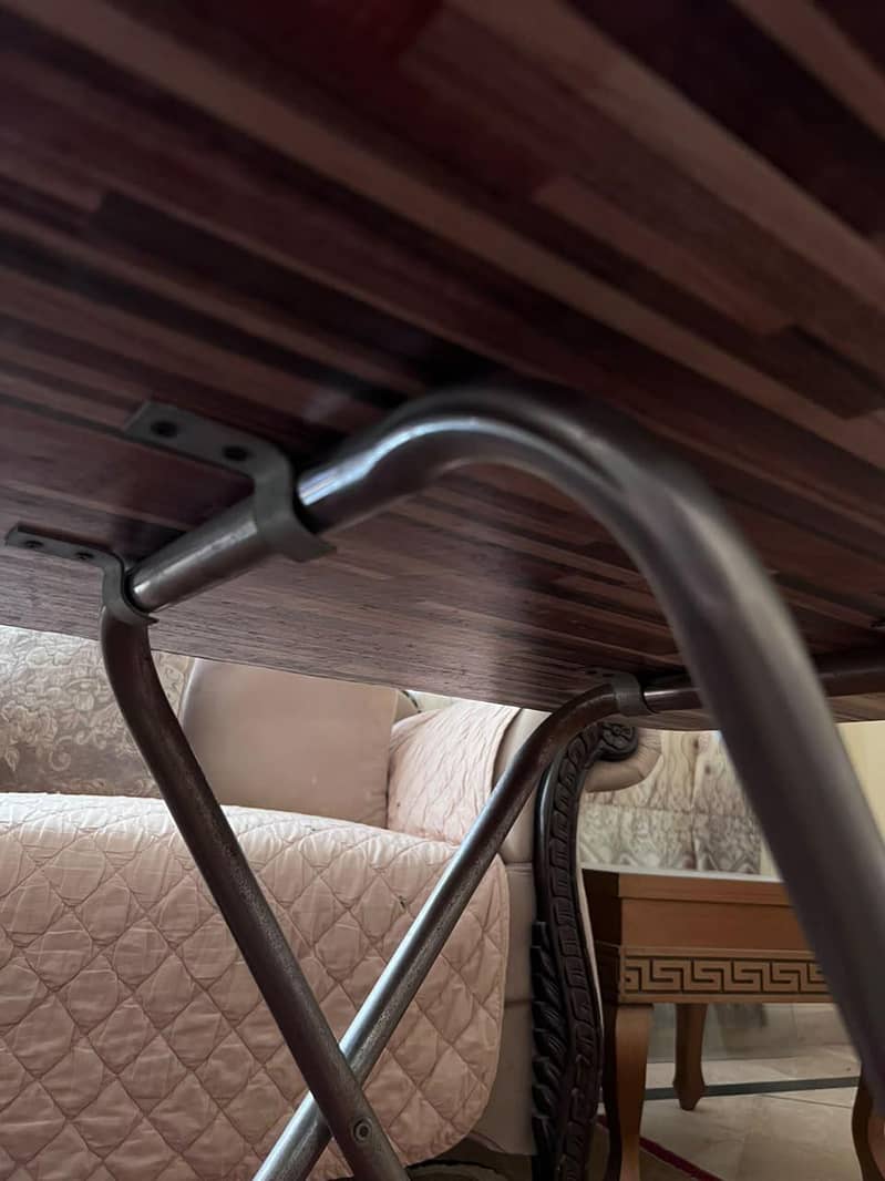folding table 4