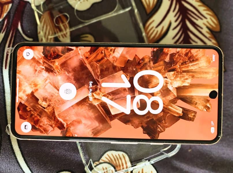 Google Pixel 8 6