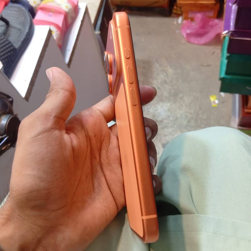 Apple iPhone 17 Pro 1
