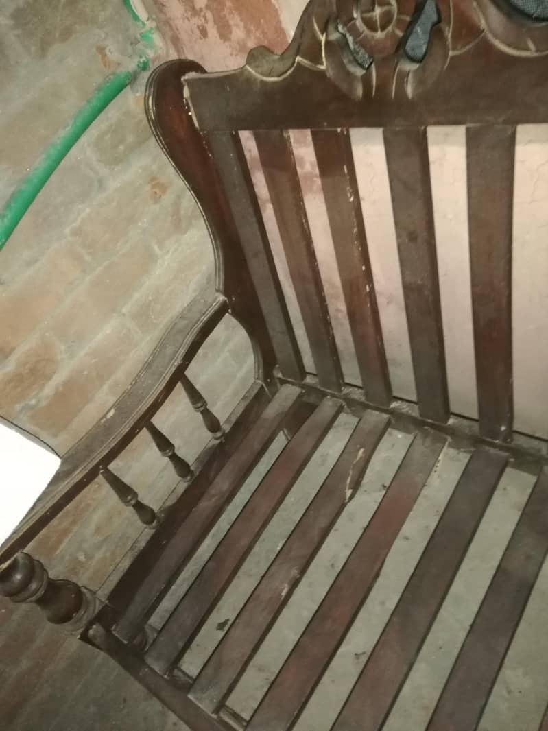 Safa set or dubble bed 5