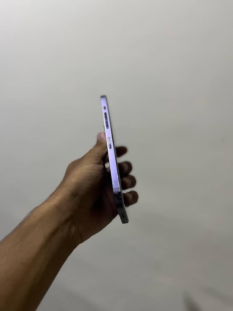 Apple iPhone 14 Pro Max 2