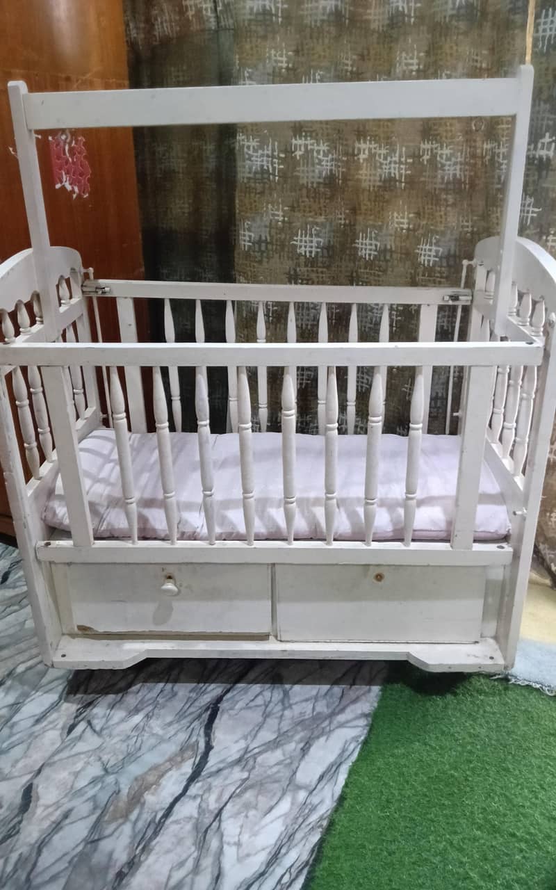 baby cot 2