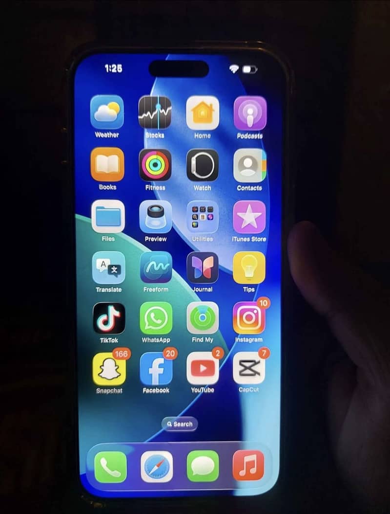 Apple iPhone 15 Pro Max 4