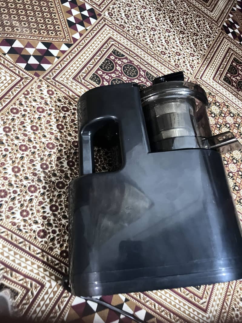 Double function juicer 1