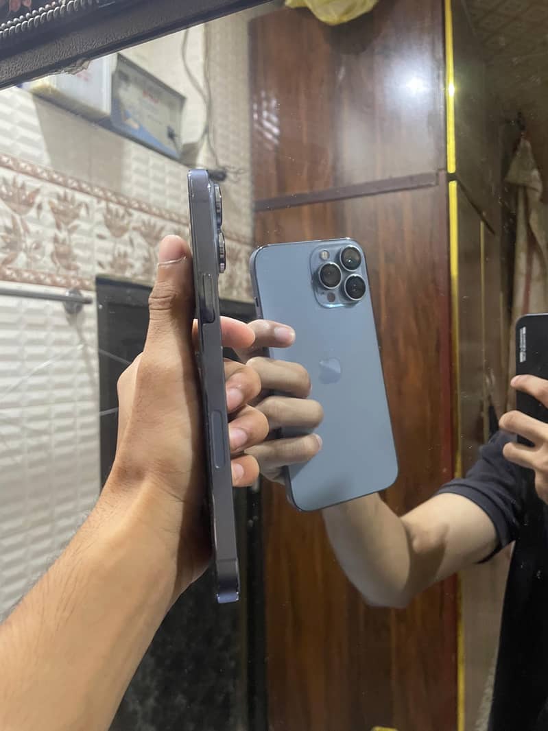 iphone 13 pro max 5
