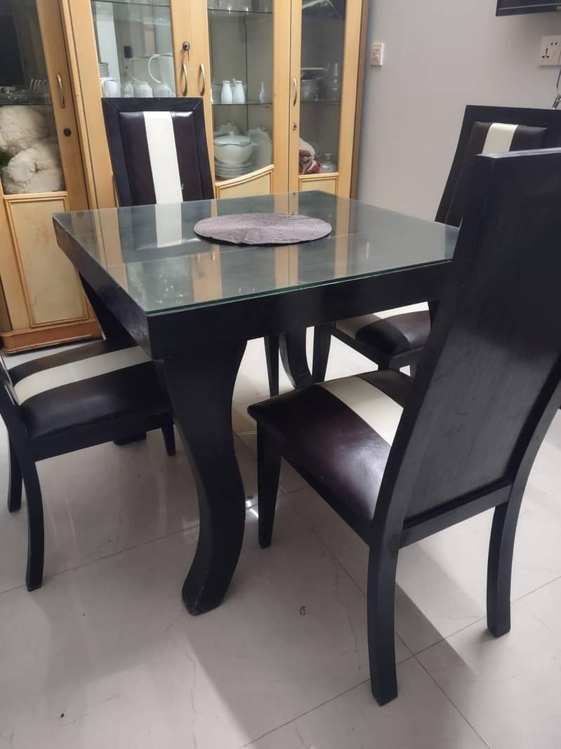 dinning table 1
