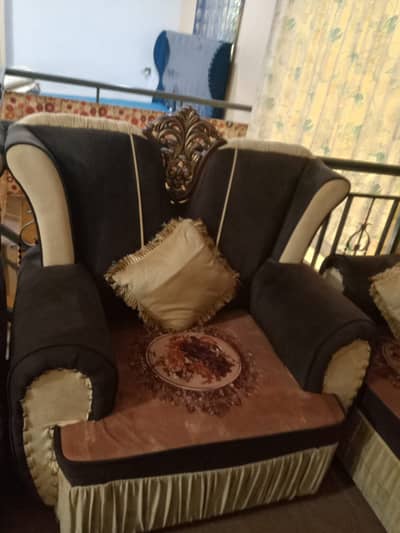 Sofa set