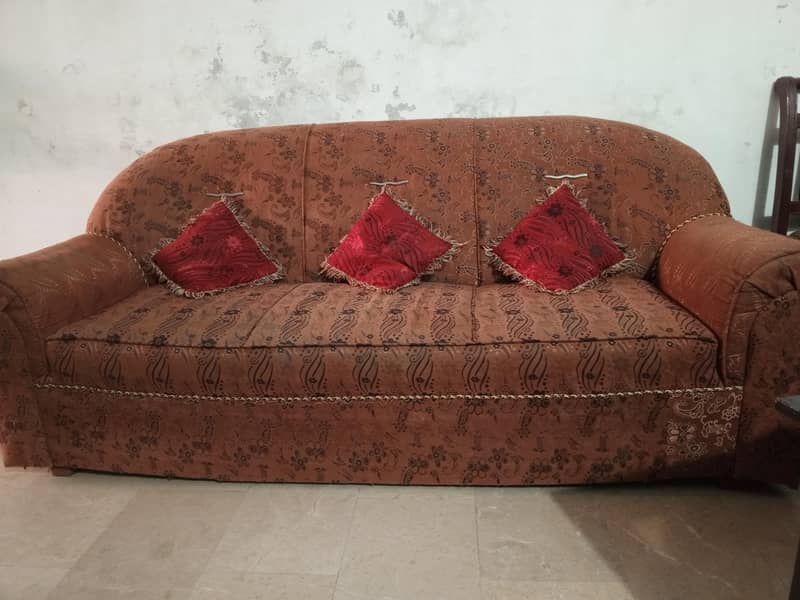 Used sofa set 1